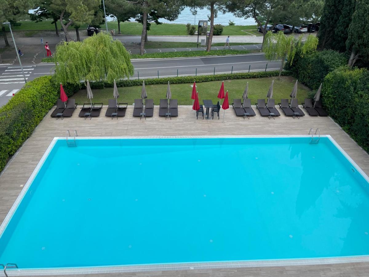 Residence Alexandra Stay Sirmione Luaran gambar
