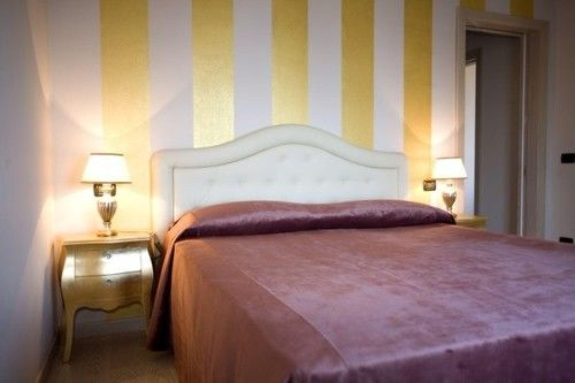 Residence Alexandra Stay Sirmione Luaran gambar